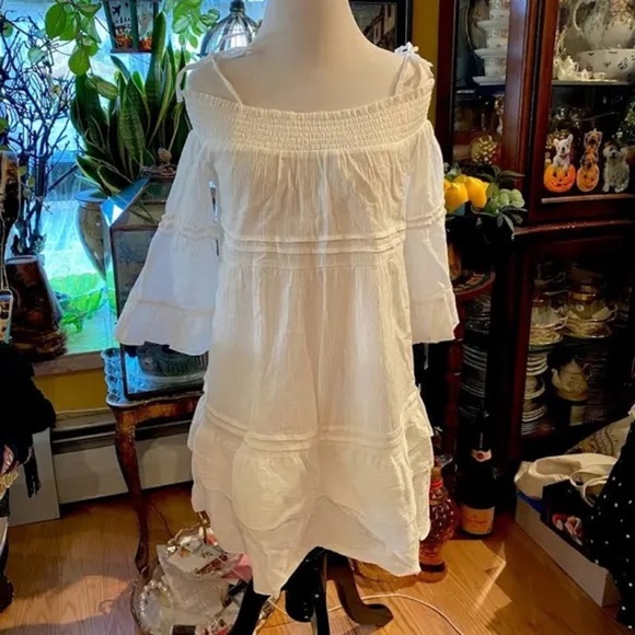 Romeo & Juliet Couture Beach Off-Shoulder Cream Cover Up Dress Size M - Picture 2 of 8